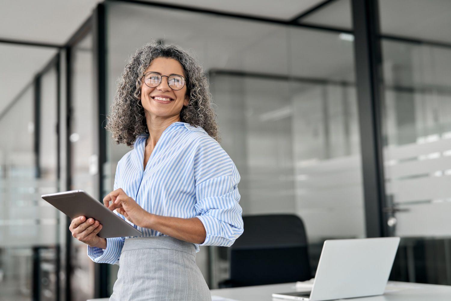 woman working at insurance company